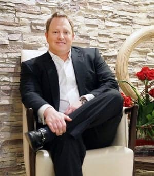 Dr. Christopher Craft